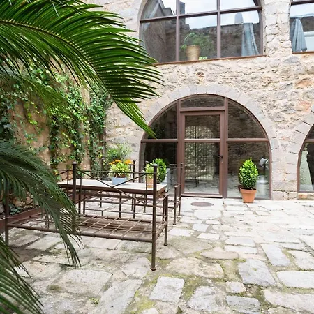 Bravissimo Palau Dels Alemanys, El Badiu